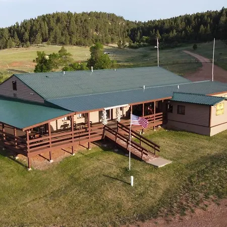 The Lodge At Devils Tower